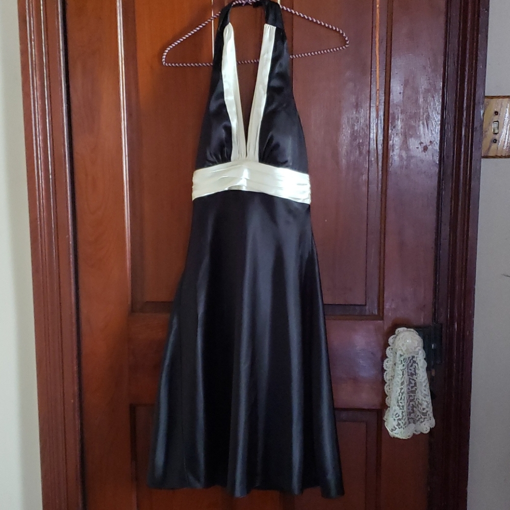 Nightway Collections Party Dress Size 4